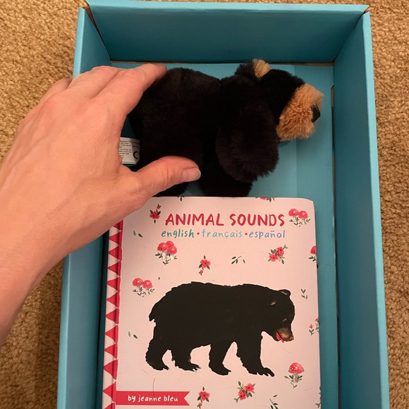 Animal Sounds Board Book + Mini Bear Plush Toy - Picture 2 of 12